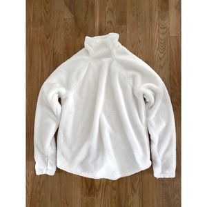 Joylab White Plush Pullover Fleece